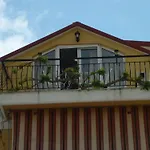 Attic Flat \