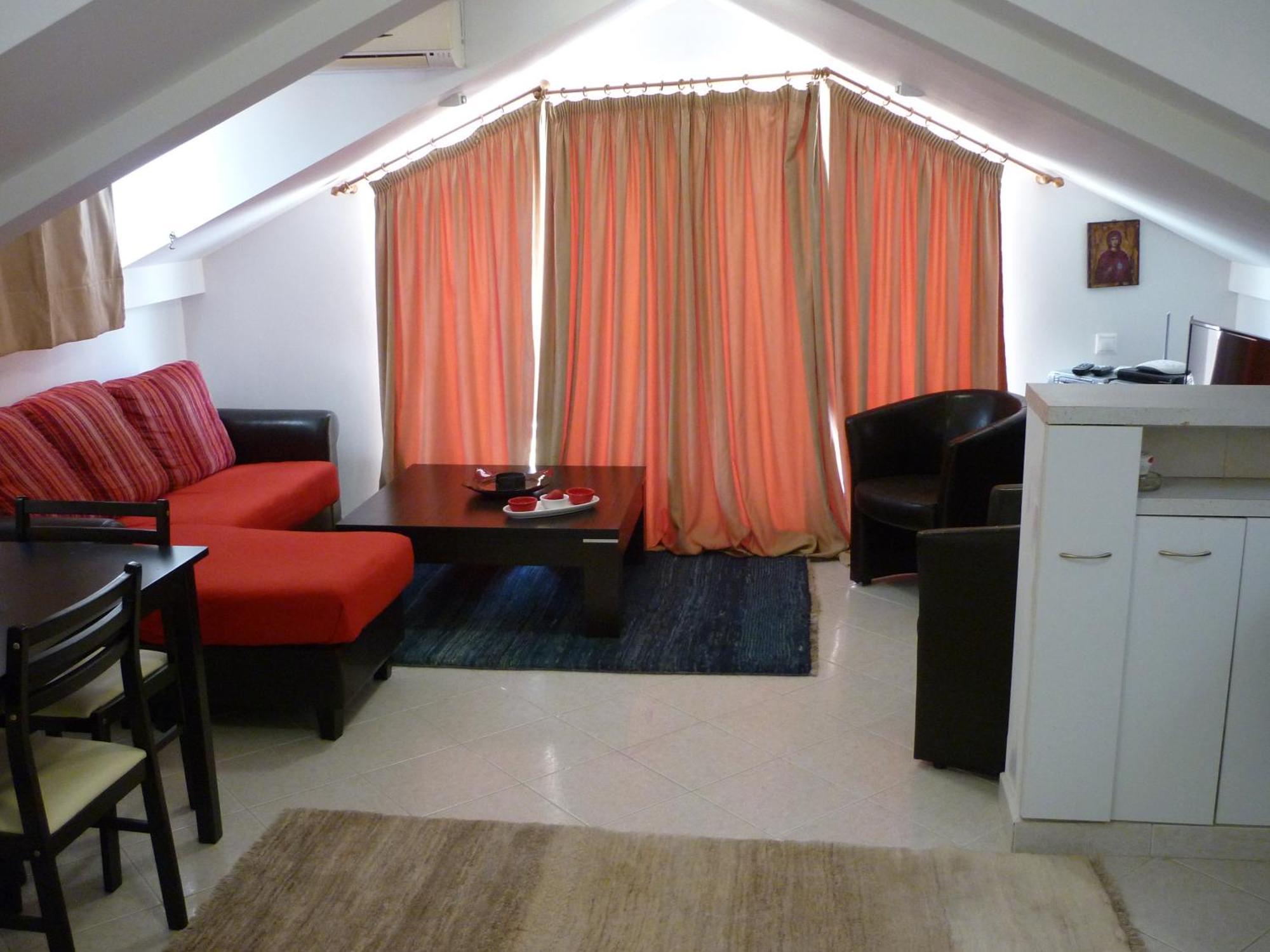 Gasthuis Attic Flat 